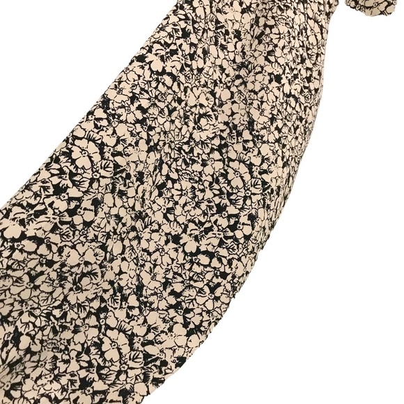 Impressions of California Long Sleeve Button Front Blouse - Picture 7 of 13